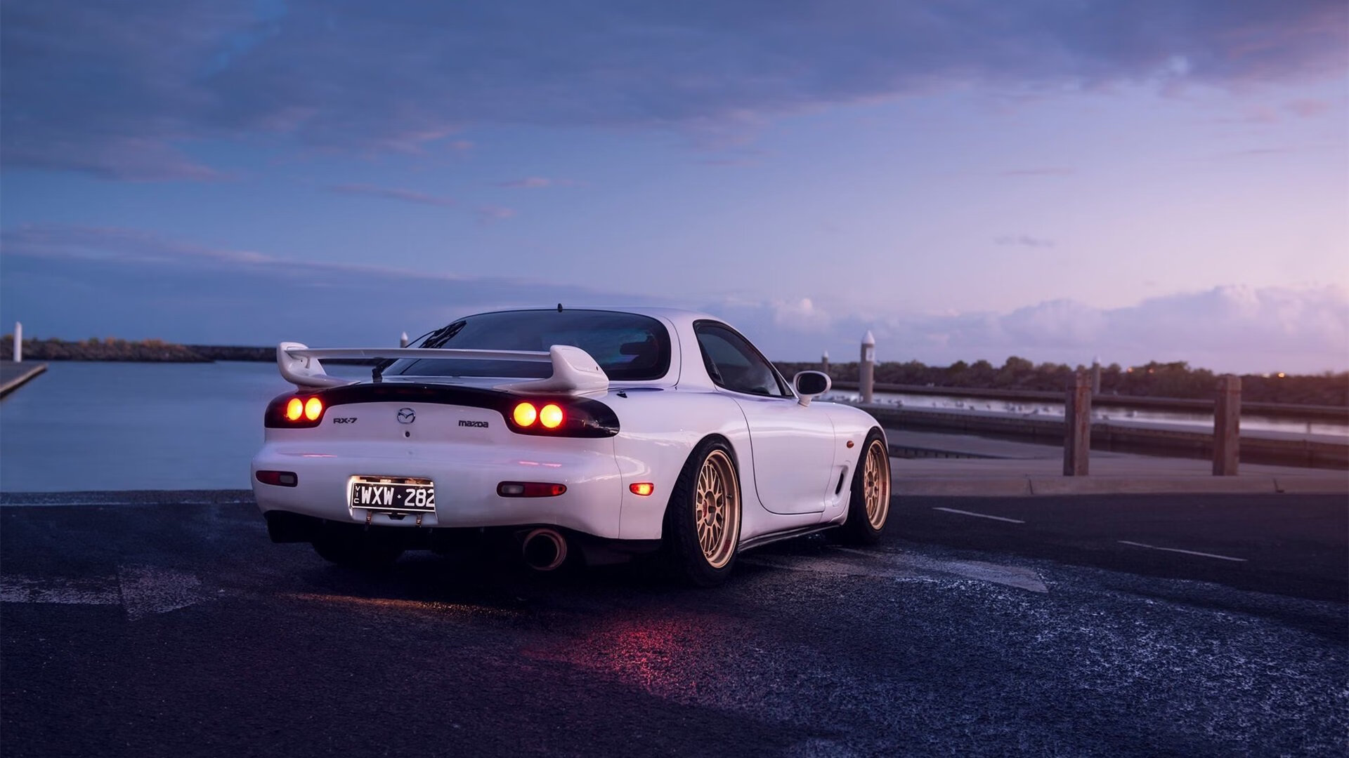 数据风暴，当利拉德爆发与广厦队单节拉开湖人，一场跨越时空的体育算法混乱