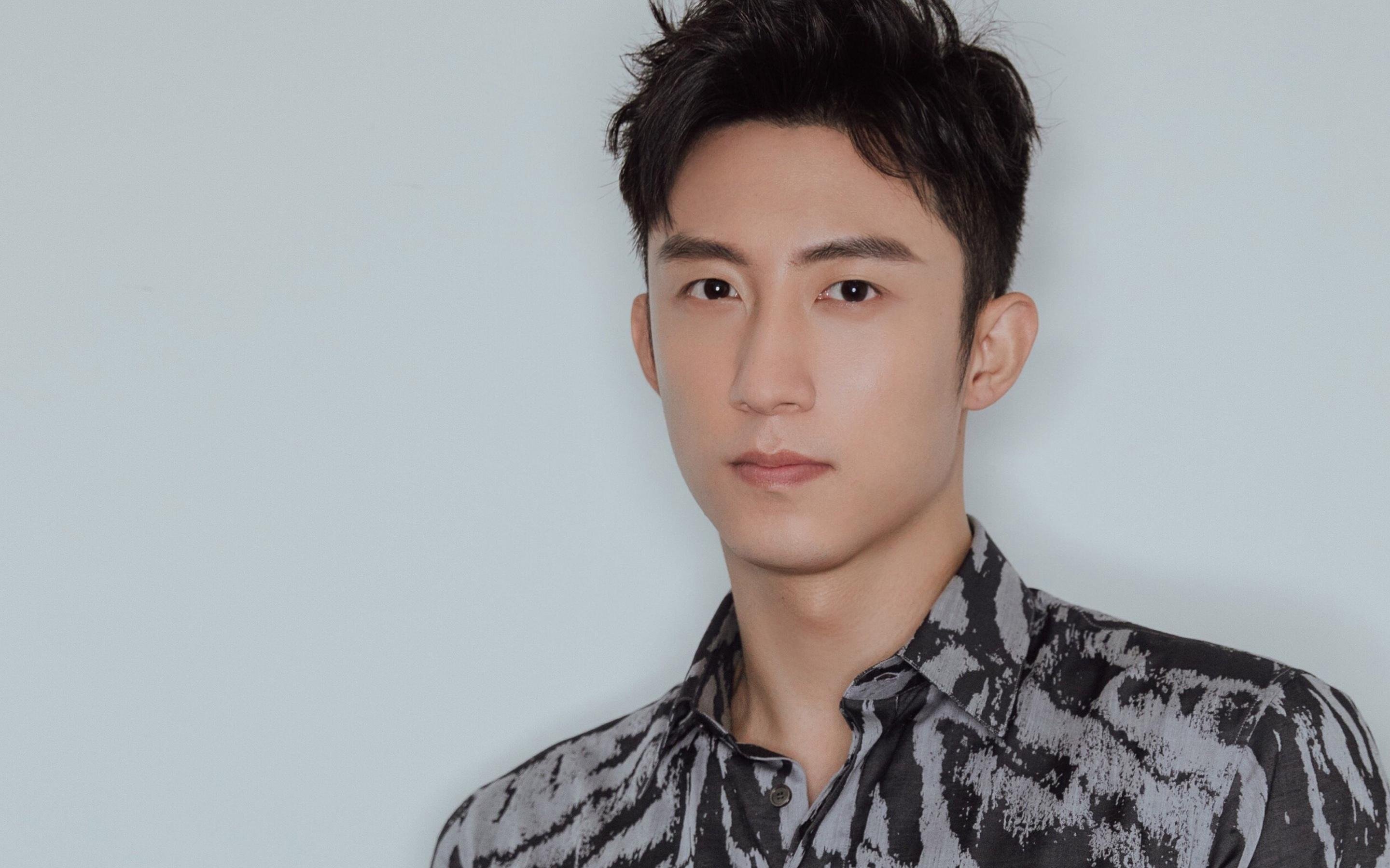 同一种篮球智慧，从深圳队的火力压制到詹姆斯的东决接管