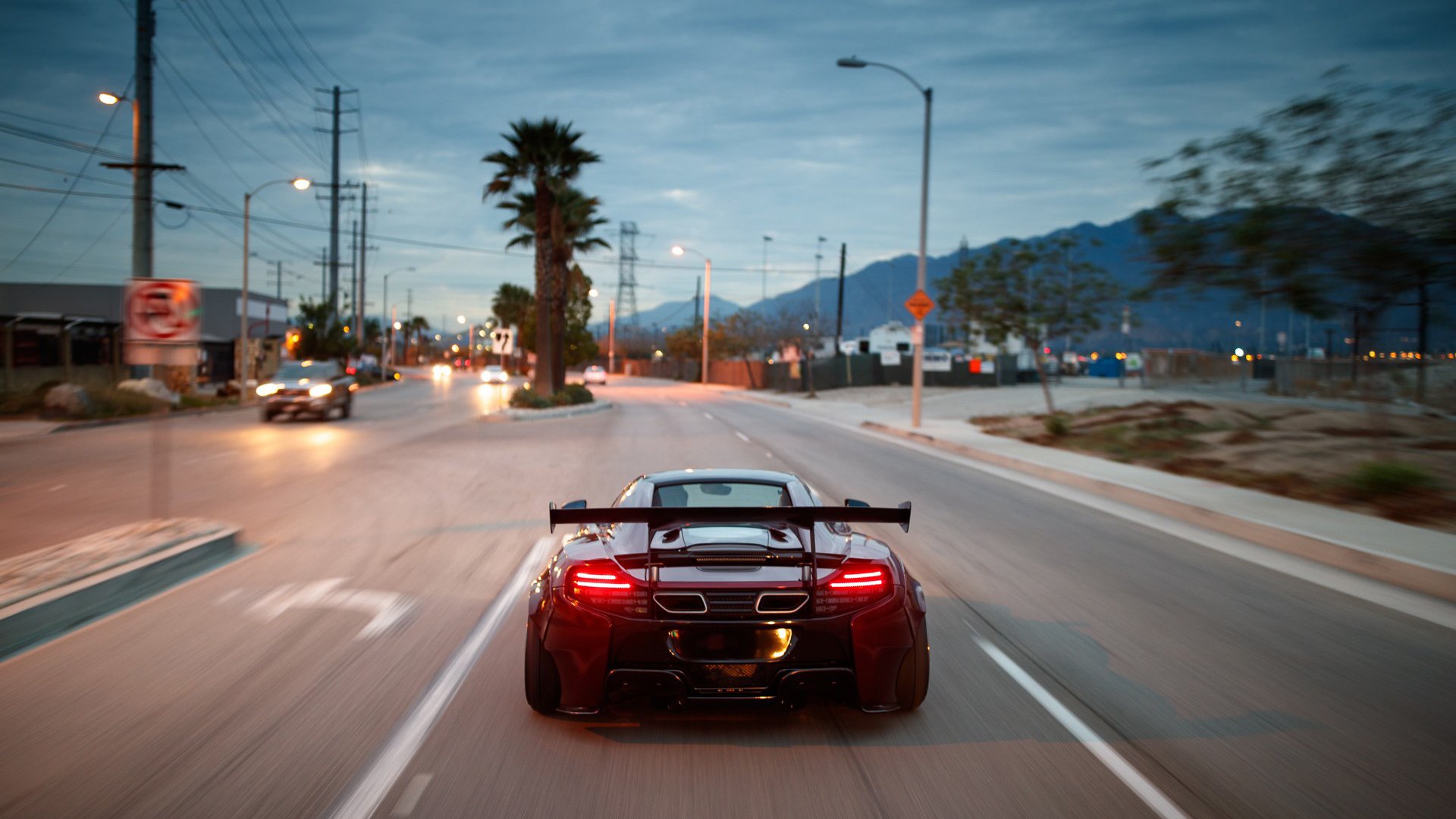 黑铁意志对决淬炼之钢，亚特兰大与勒沃库森，卡马文加的硬仗王冠